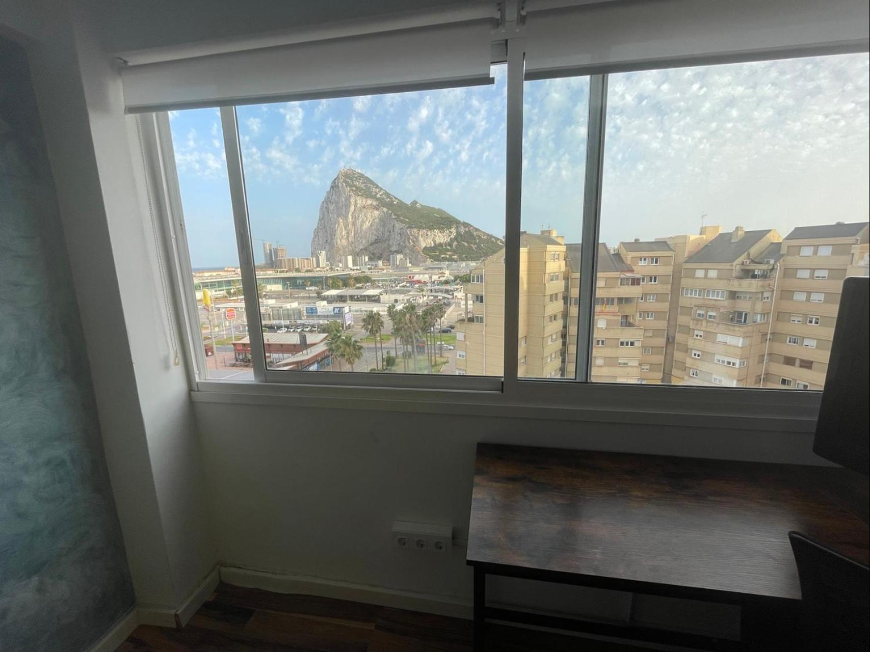 Closest Room To Gibraltar Border La Linea de la Concepcion Exterior foto